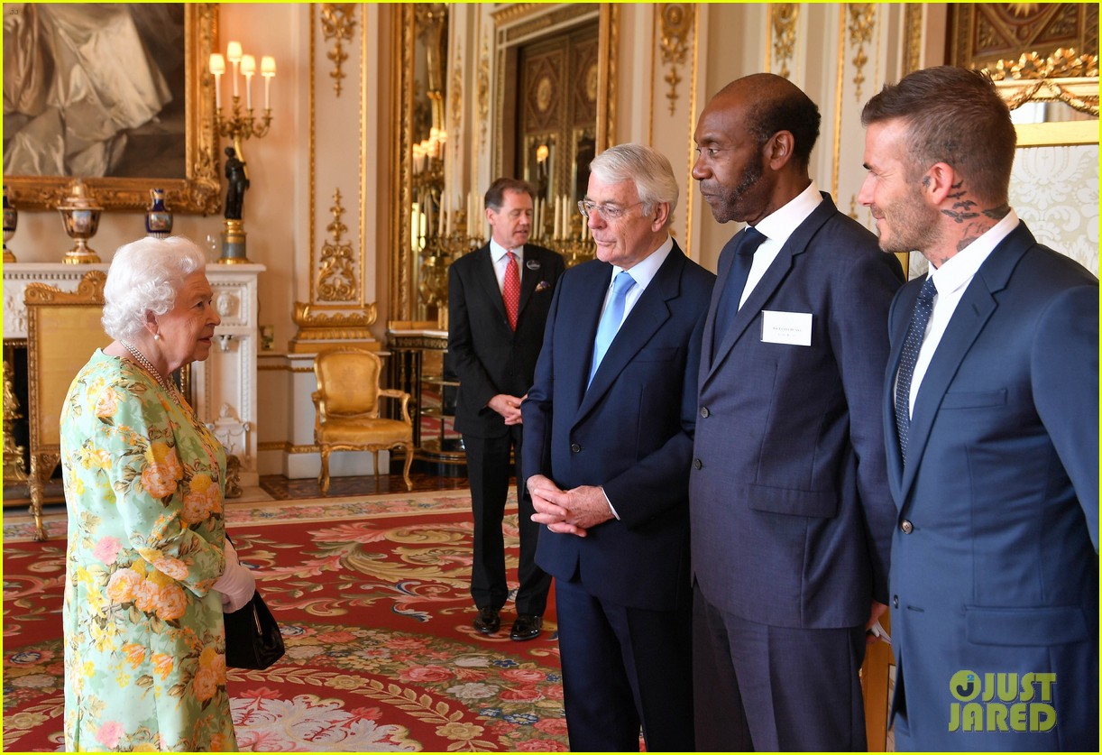 david beckham greets queen elizabeth at young leaders event 094107851