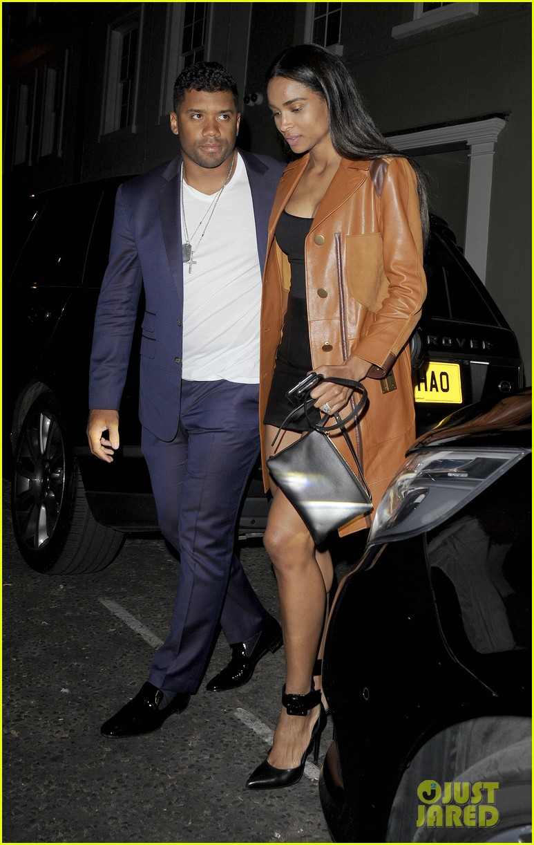 Ciara & Russell Wilson Have a Hot Date Night in London! Photo 4106387