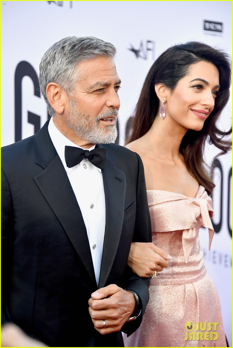 george clooney is supported by wife amal at afi tribute 014097300
