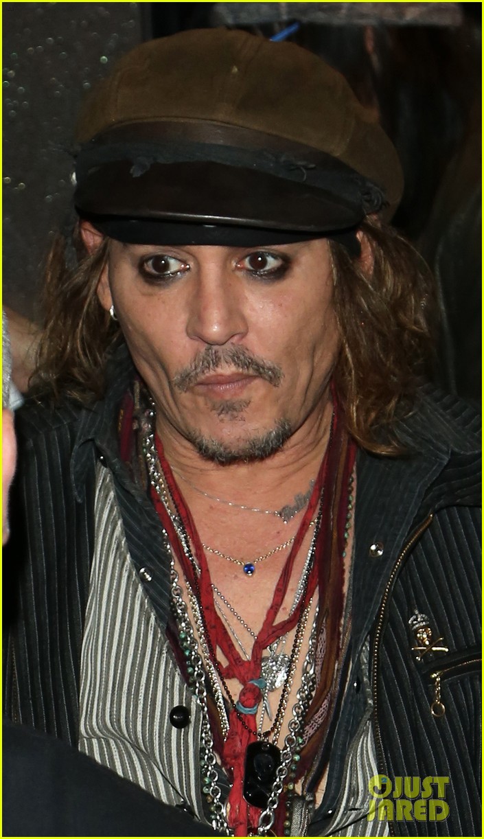 johnny depp steps out in germany amid jack reported health problems 04