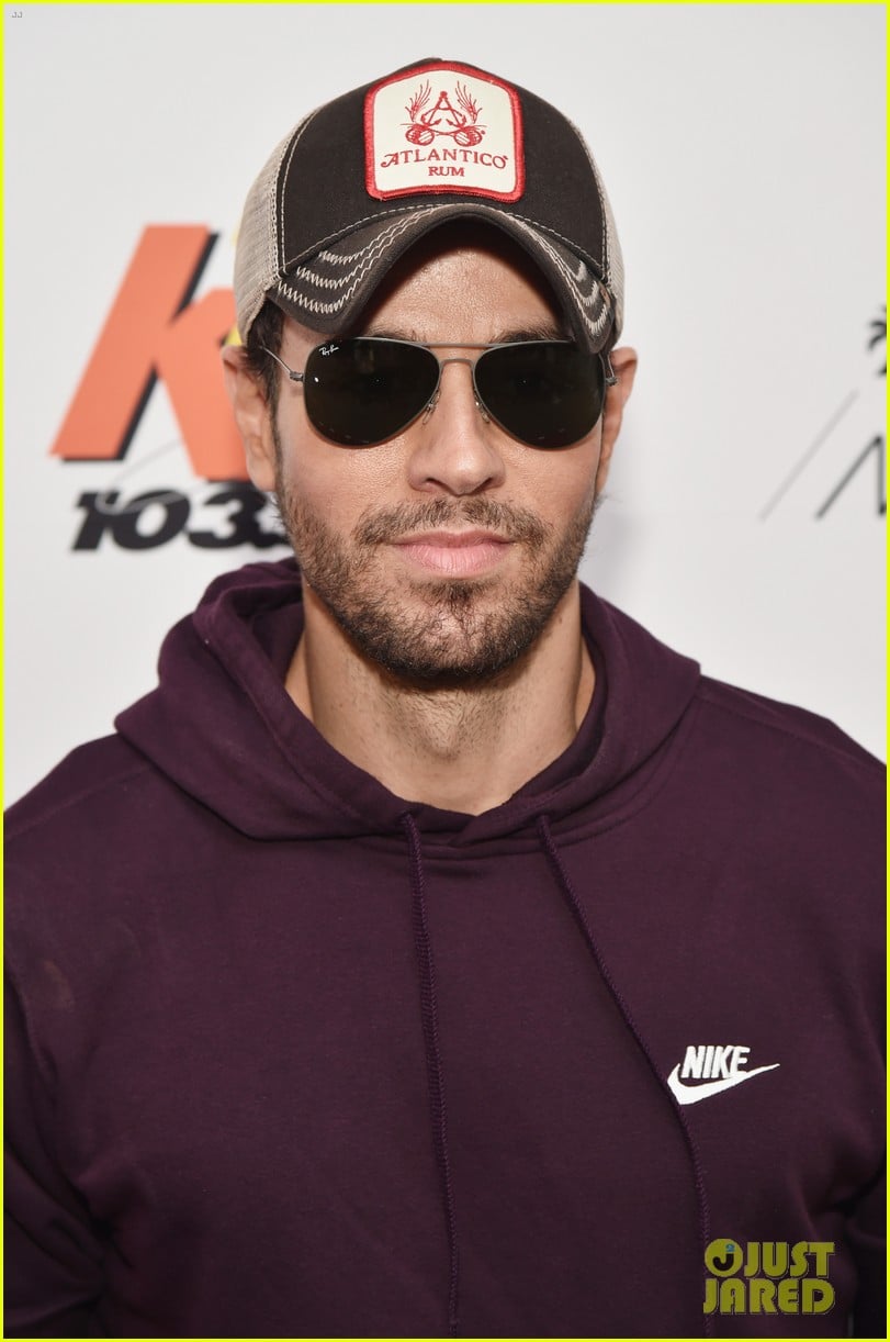 enrique iglesias neyo and more perform at huge ktuphoria concert 434103377