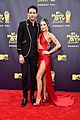 halsey cozies up to g eazy at mtv movie tv awards 12