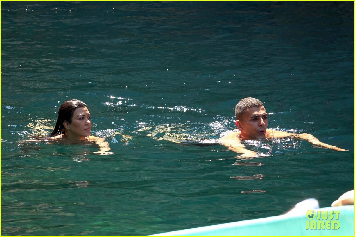 Kourtney Kardashian Looks Hot in a Bikini While on Italian Getaway With