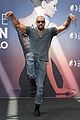 shemar moore bares abs monte carlo 12