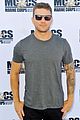 ryan phillippe steps out for shooter season 3 screening 10