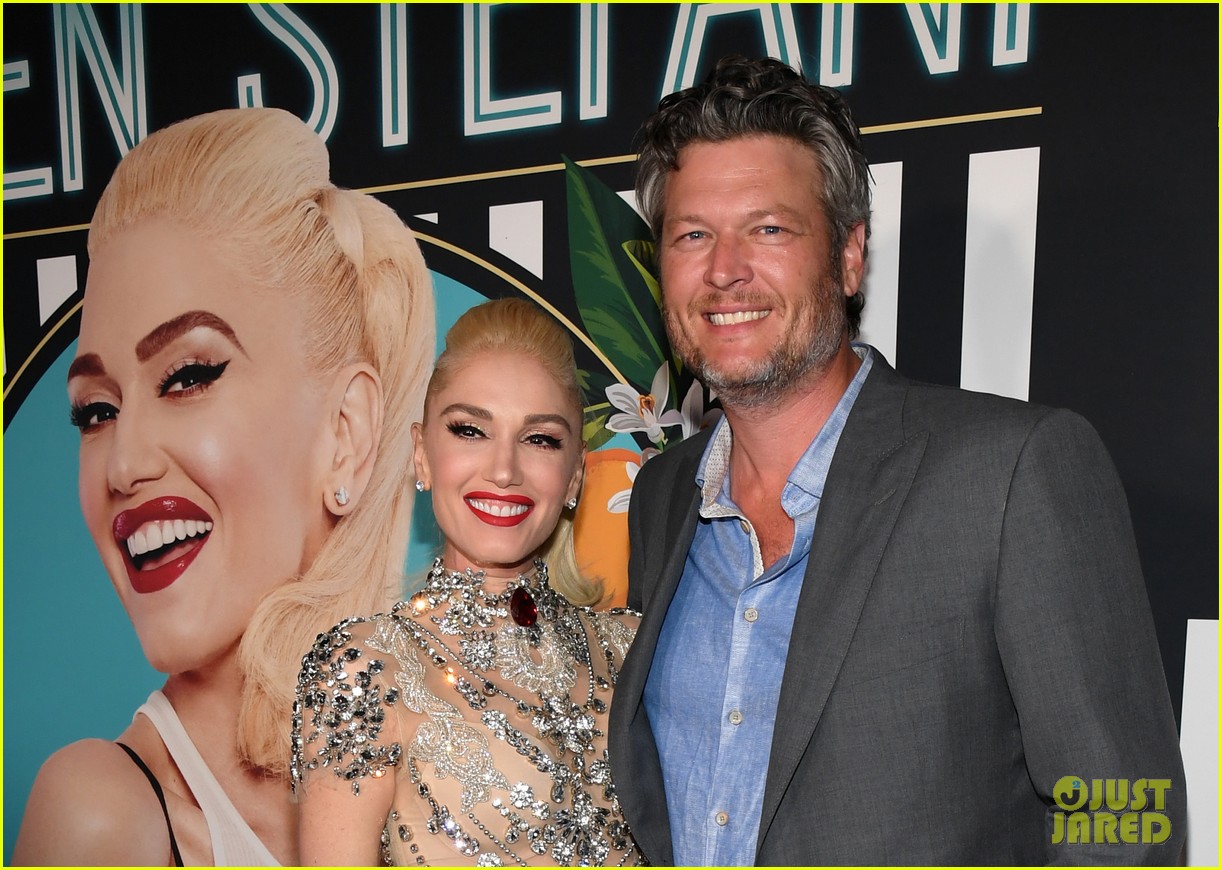 gwen stefani gets support from blake shelton at just a girl vegas opening 224108479