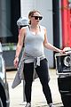 pregnant hilary duff gym workout 05