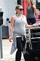 pregnant hilary duff gym workout 24