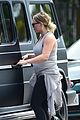 pregnant hilary duff gym workout 29