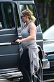 pregnant hilary duff gym workout 30