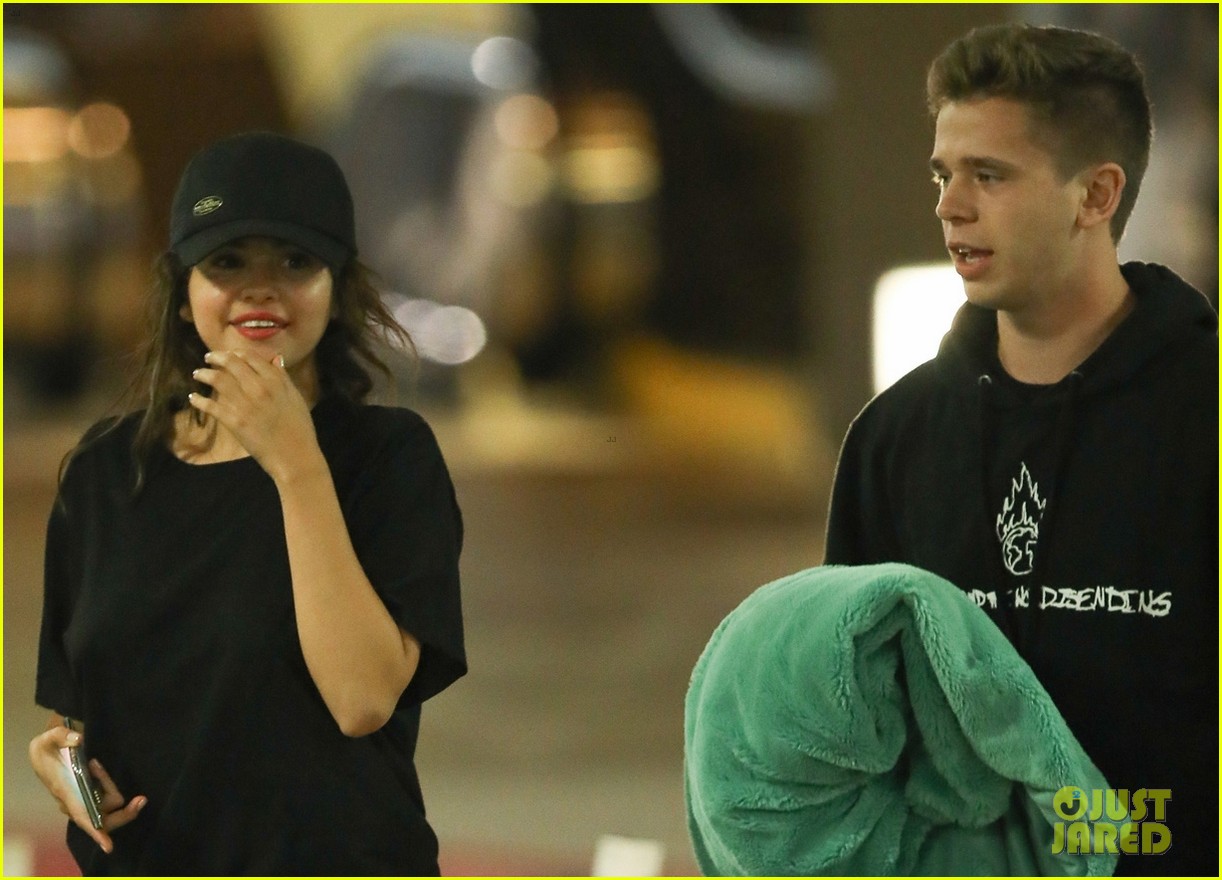 selena gomez enjoys night out with caleb stevens and friends 06