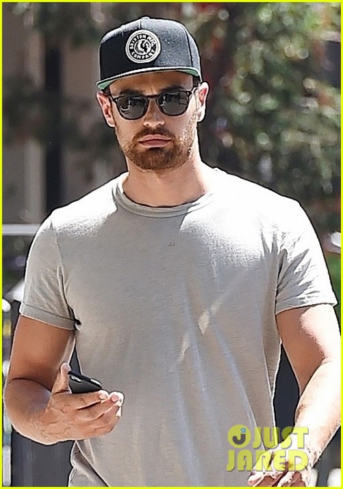 theo james kat graham screen how it ends in nyc 034112707