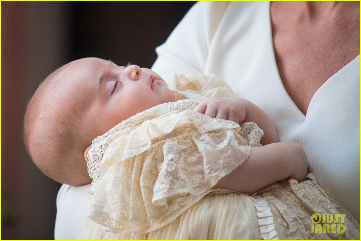 royal family christening prince louis 05
