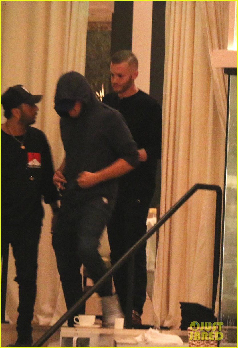Leonardo DiCaprio Dines with LeBron James & Al Pacino in Beverly Hills