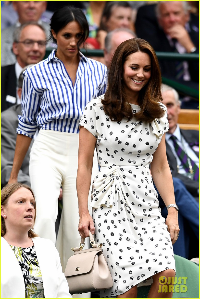 Meghan Markle & Kate Middleton Make Their First Solo Outing Together at(01)