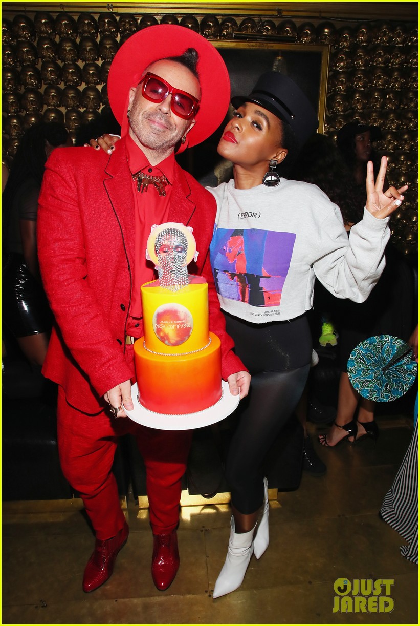 janelle monae celebrates dirty computer tour at nyc after party 12