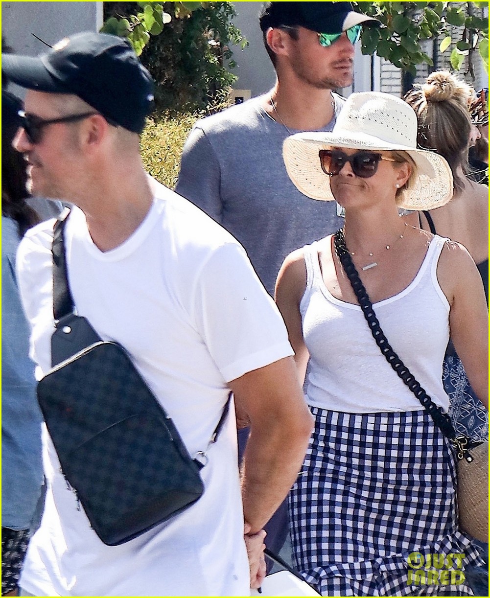 reese witherspoon jim toth venice day 02