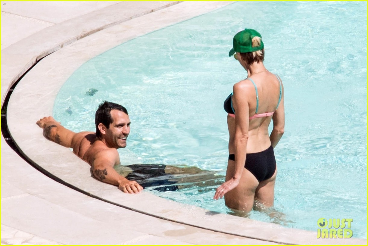 Robin Wright & Clement Giraudet Pack on the PDA in Steamy Photos