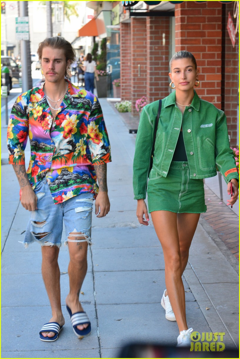 justin bieber hailey baldwin make one colorful couple in beverly hills 05