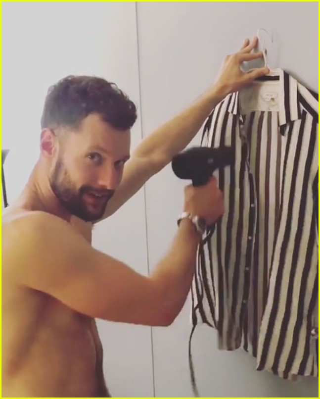 Calum Scott Goes Shirtless While Drying His Shirt on Tour: Photo