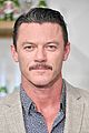 luke evans looks dapper while unveiling stellaspace with stella artois in nyc 09
