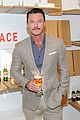 luke evans looks dapper while unveiling stellaspace with stella artois in nyc 16