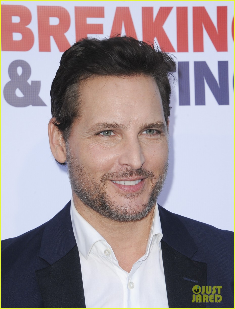 peter facinelli gets support from girlfriend lily anne harrison daughters at breaking exiting 20