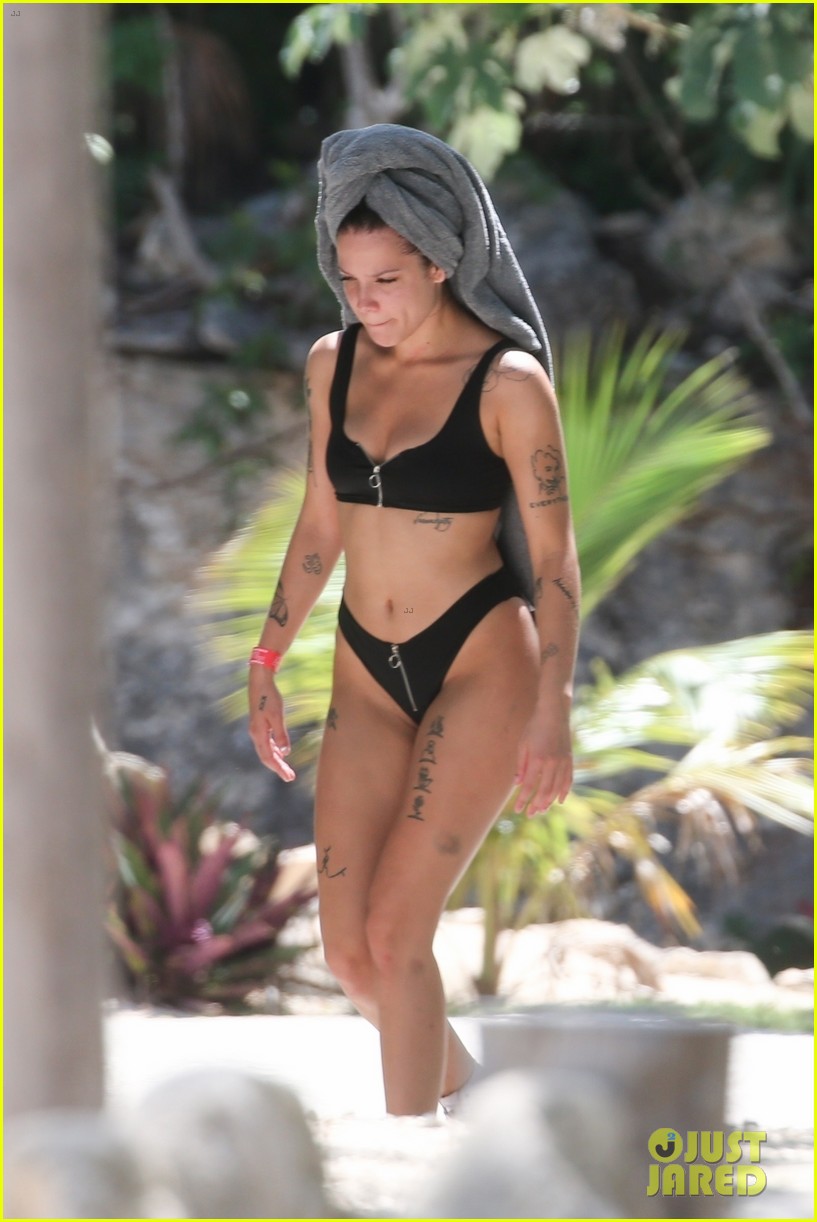 halsey walks around town in her bikini in mexico 114129962