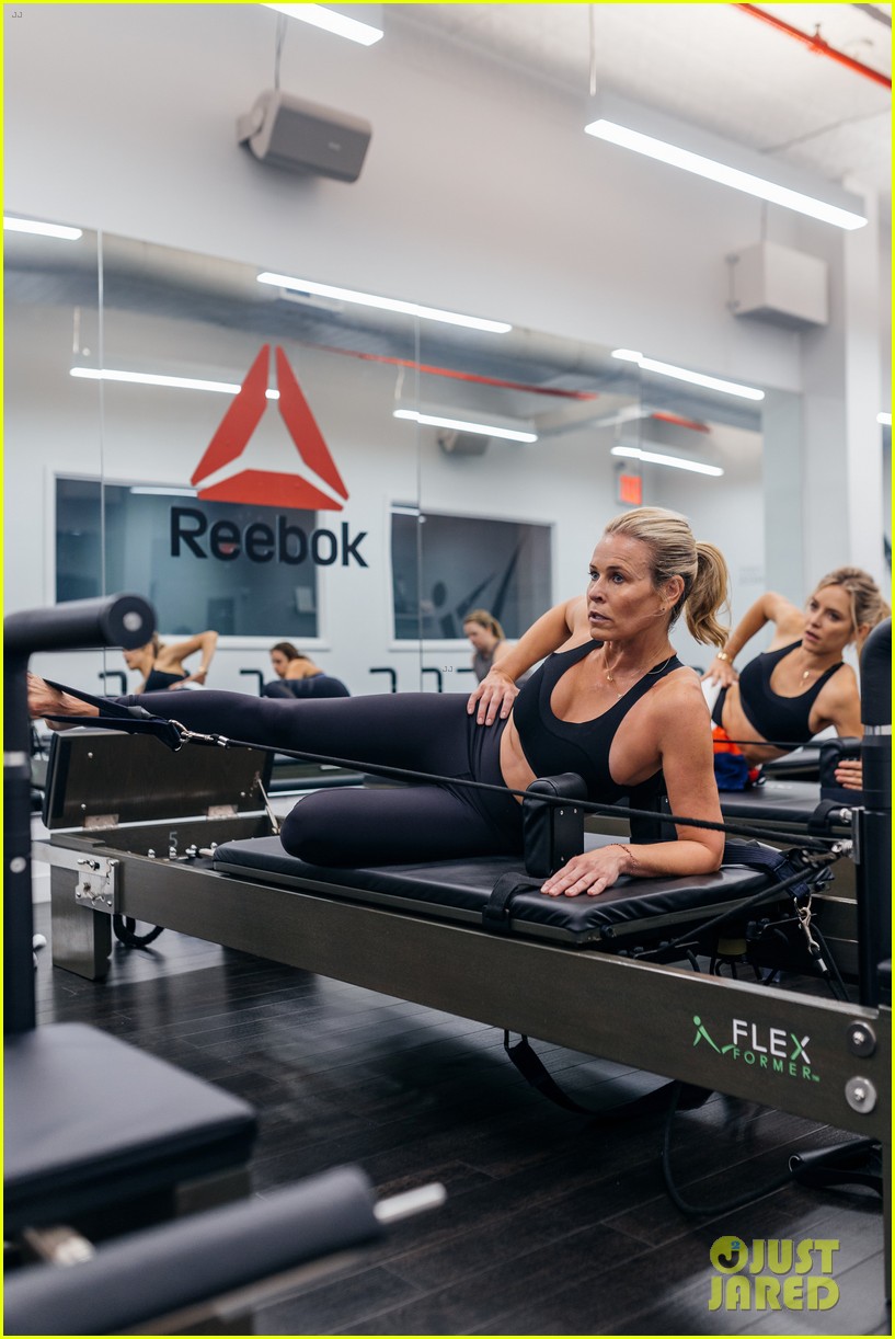 Chelsea Handler & Jenny Mollen Work It Out at Flex Studios NYC! Photo