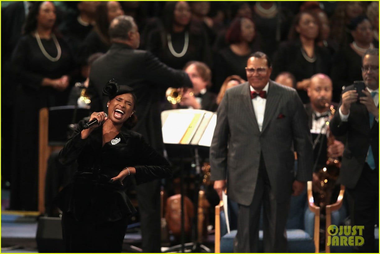 Jennifer Hudson Sings 'Amazing Grace' at Aretha Franklin's Funeral(01)