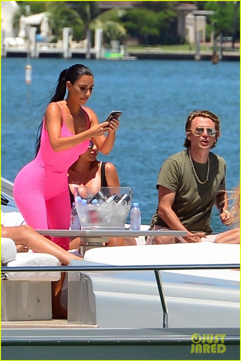kim kardashian flaunts curves on a yacht in miami 044130074