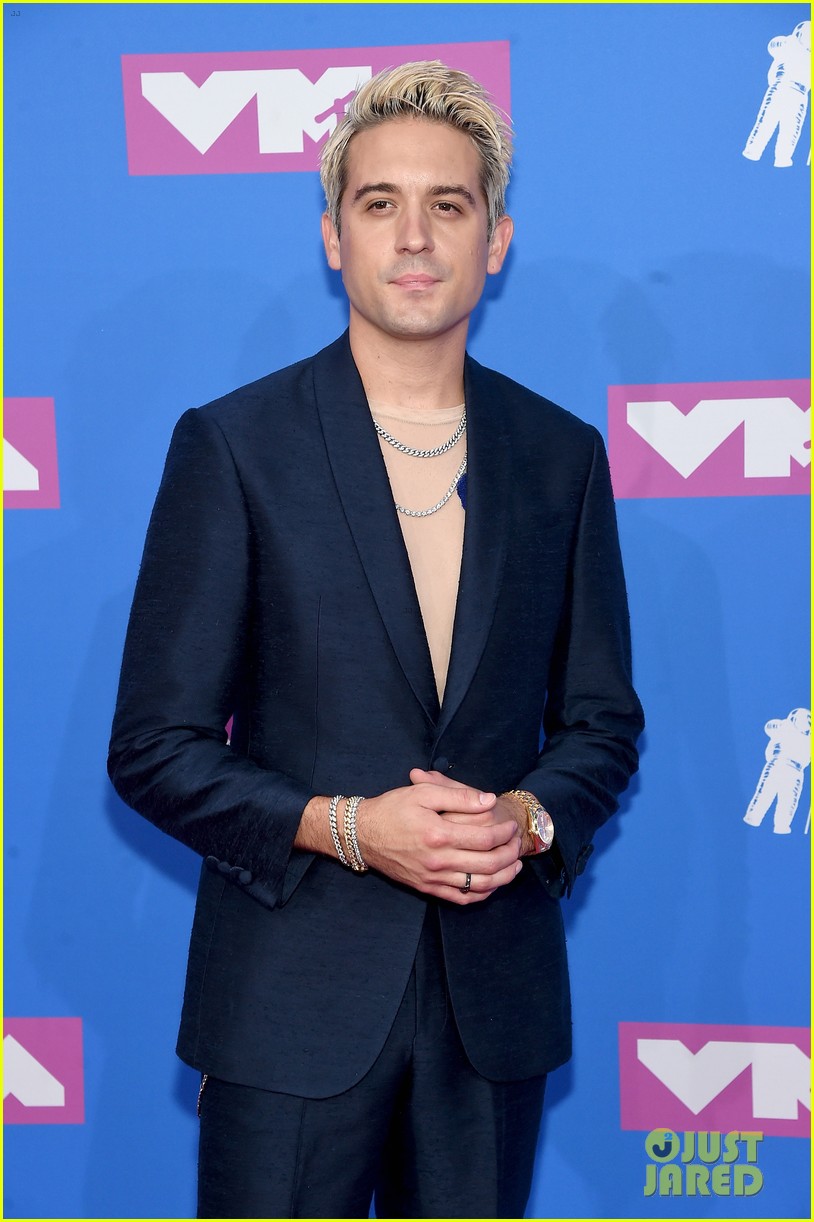 brendon urie g eazy bazzy rock out at mtv vmas 114131924
