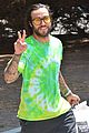 pete wentz keeps it colorful while grabbing lunch in la 02