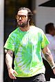 pete wentz keeps it colorful while grabbing lunch in la 04
