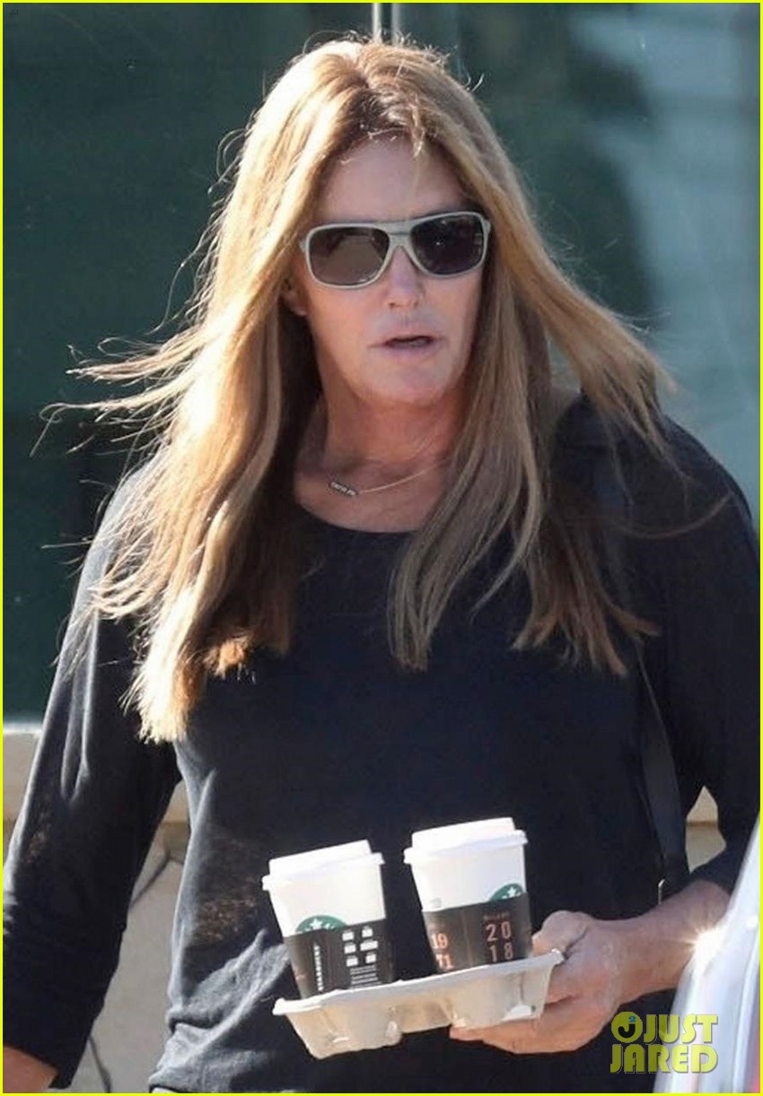 caitlyn jenner goes for a coffee run in malibu 034149878
