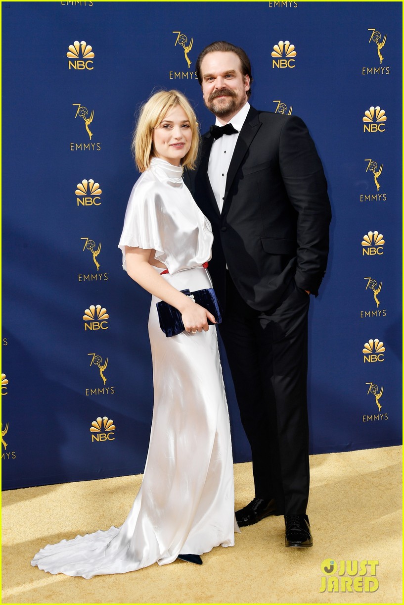 David Harbour Girlfriend Alison Sudol Couple Up For Emmys 2018 David Harbour Girlfriend Alison Sudol Couple Up For Emmys 2018