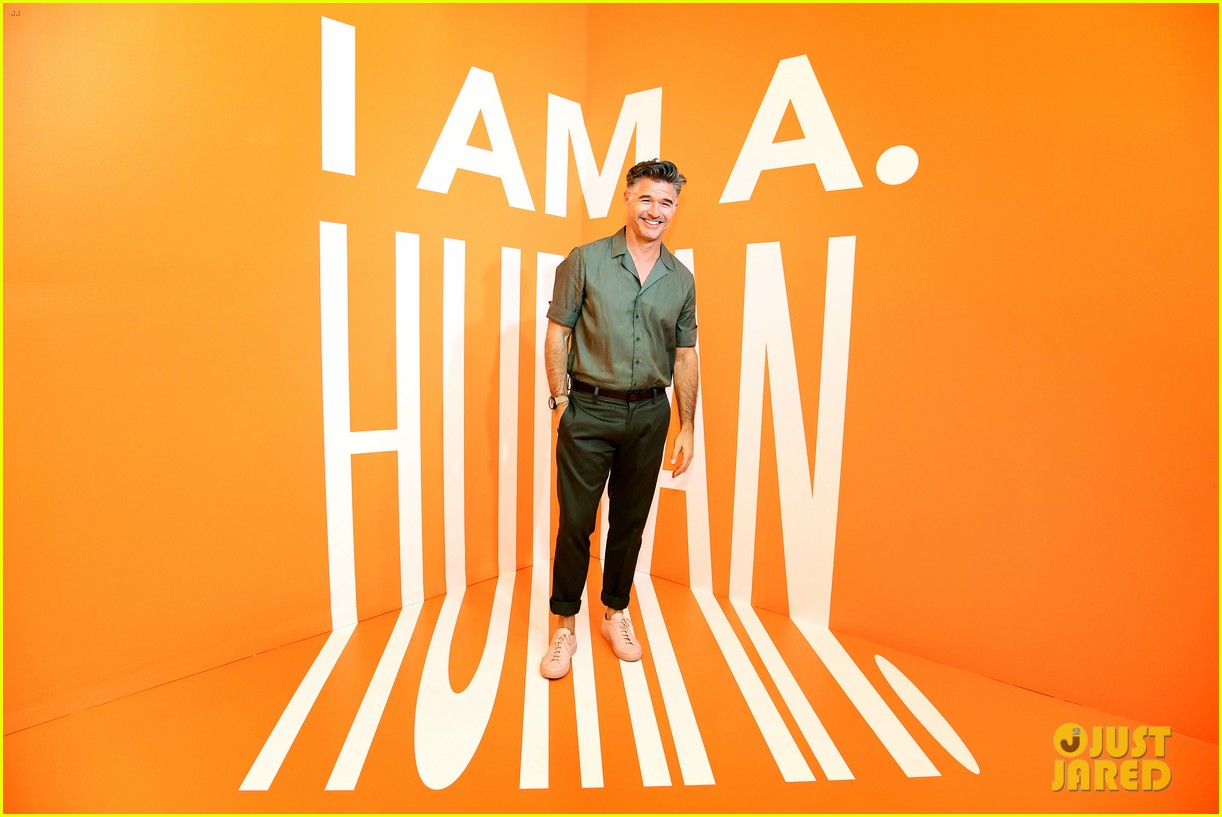 katie holmes supports simon hucks a human opening 114138931