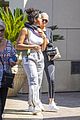 kylie jenner shows off new pink hair while jewelry shopping 23