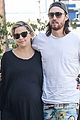kate hudson shows off baby bump before giving birth 07