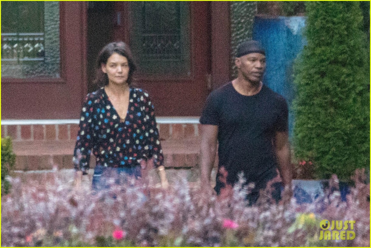 Jamie Foxx & Katie Holmes Head Out After Spending Time Together in