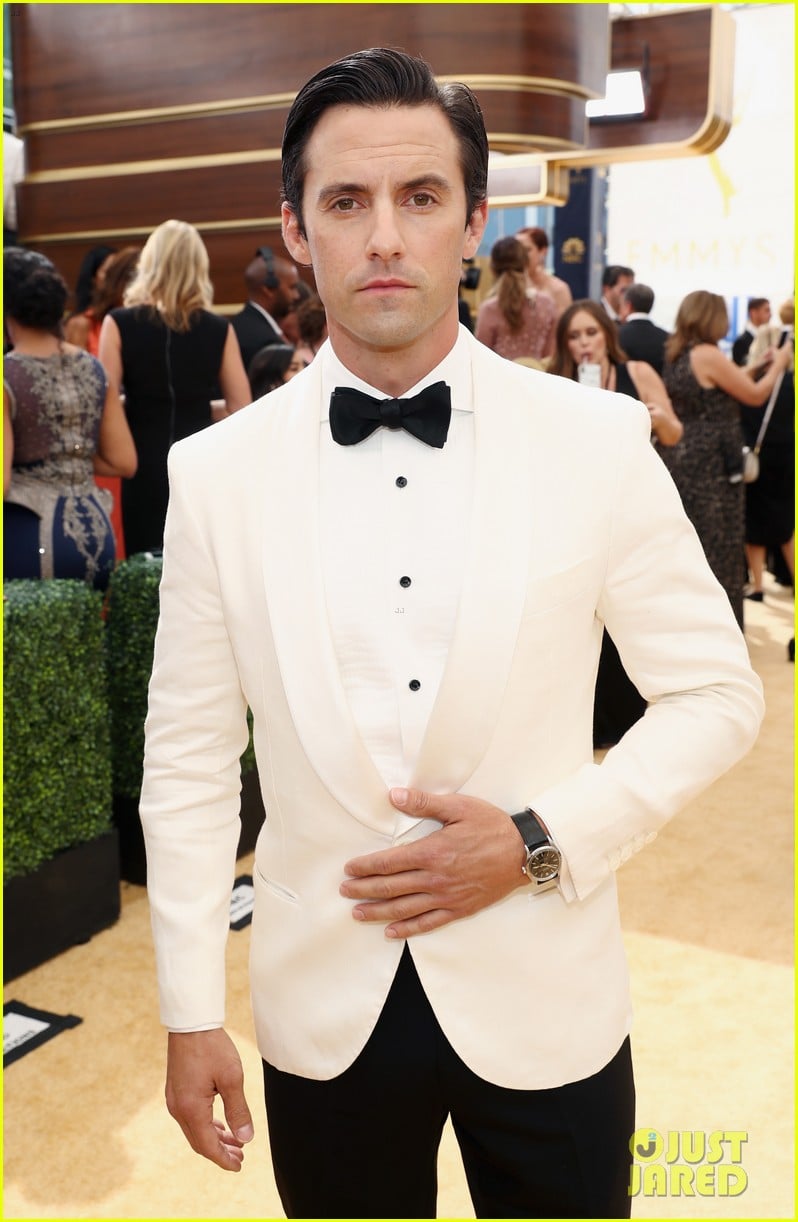 Milo Ventimiglia Looks So Suave at Emmys 2018 Photo 4148469 Milo