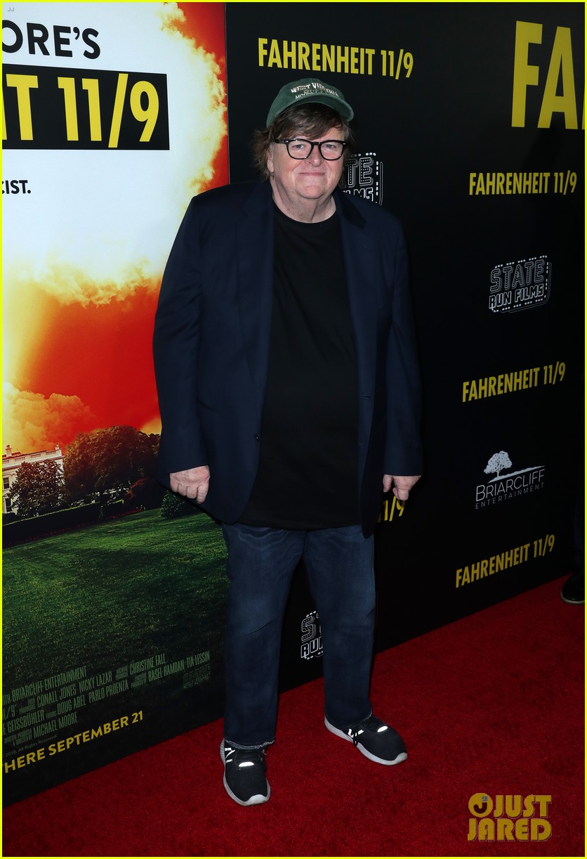 michael moore gets star support at fahrenheit 119 premiere 15