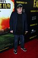 michael moore gets star support at fahrenheit 119 premiere 16