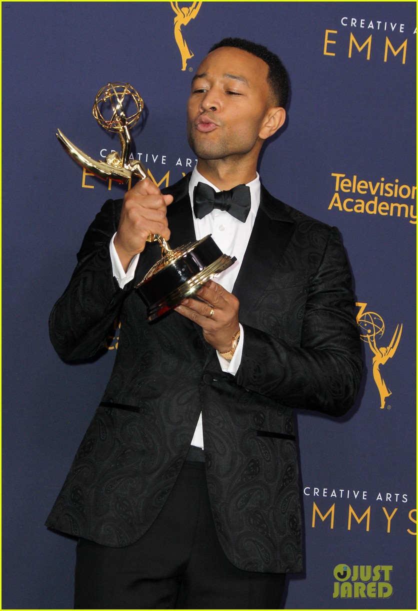 Chrissy Teigen Celebrates John Legend's Emmy (& EGOT) Win! Photo