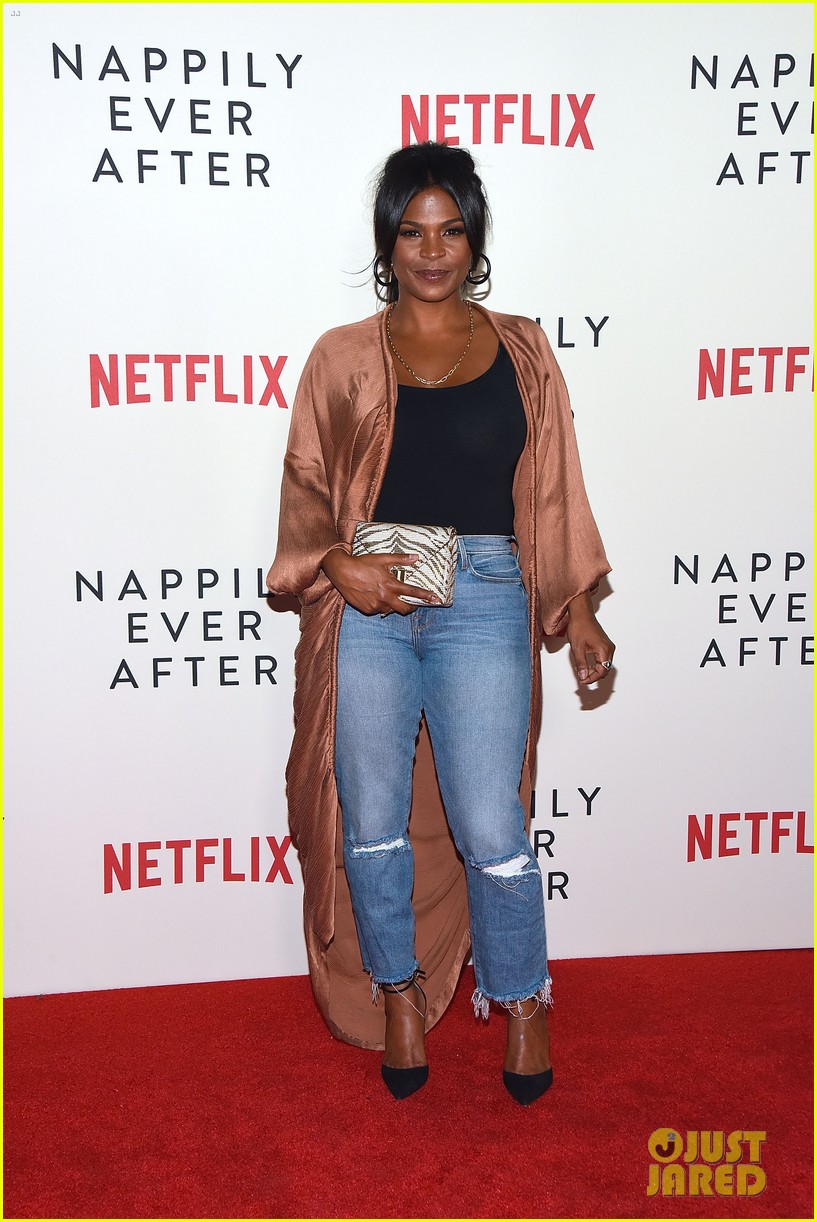 gabrielle union steps out to suppport sanaa lathan at nappily ever after premiere 164151055