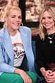 kristen bell has cry off with busy philipps on busy tonight 03