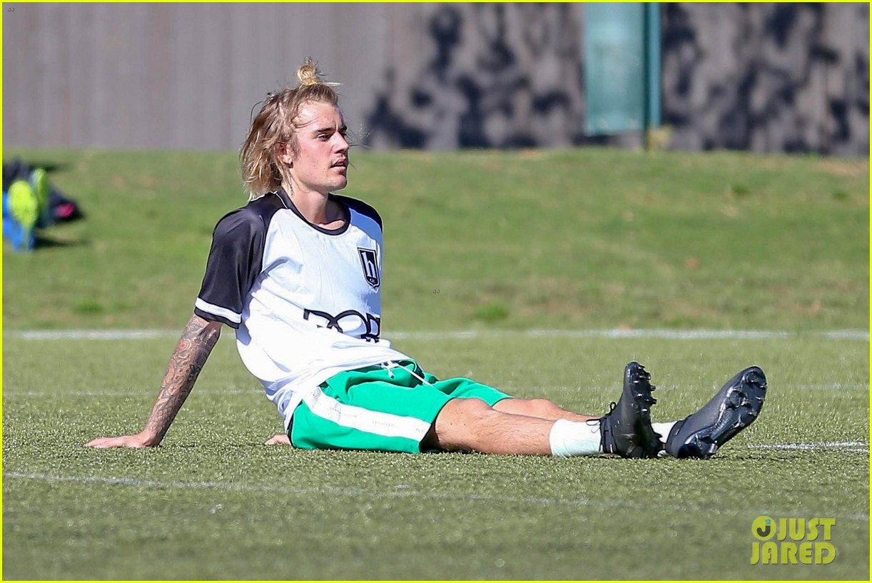 justin bieber goes shirtless playing soccer with friends 584167784