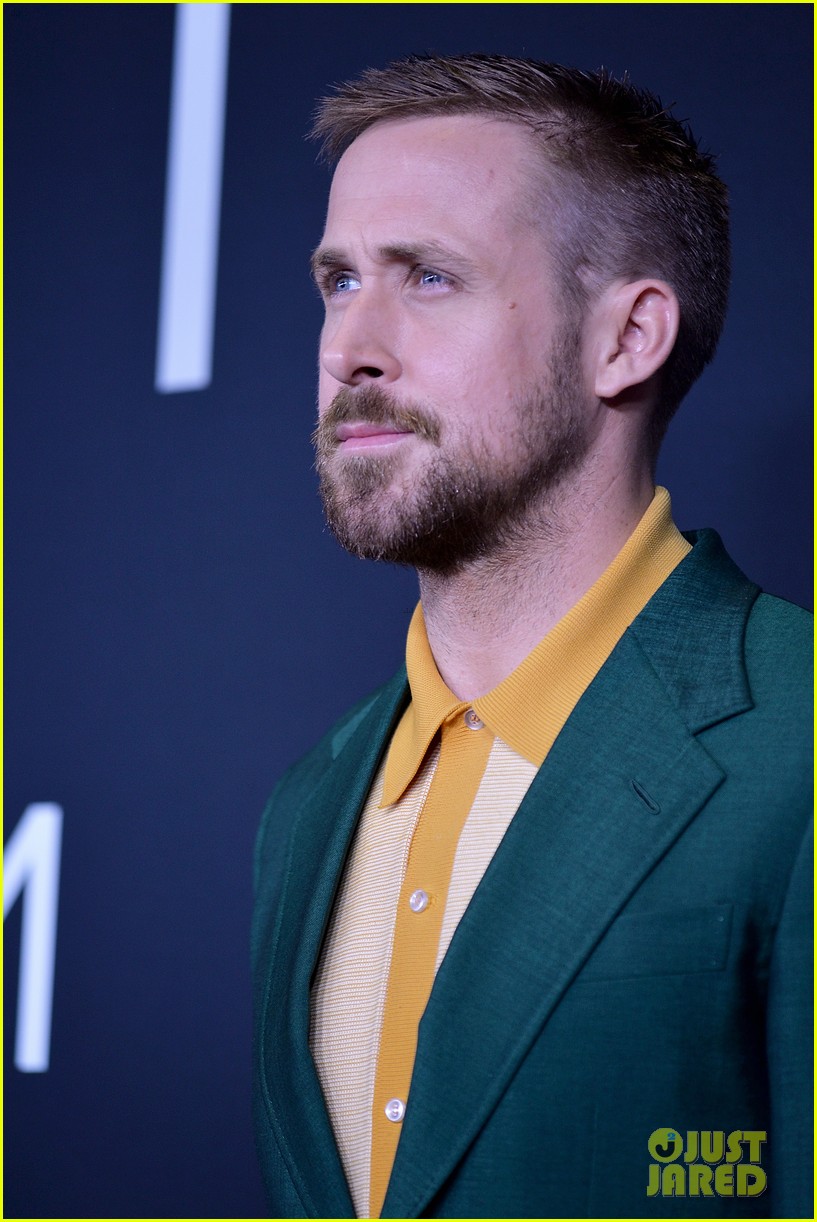 ryan gosling claire foy first man dc premiere 084158837