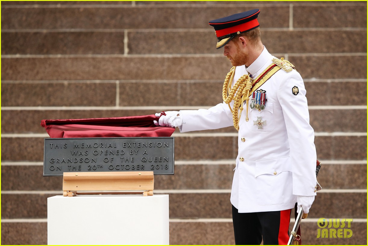 prince harry meghan markle memorial ceremony australia 02
