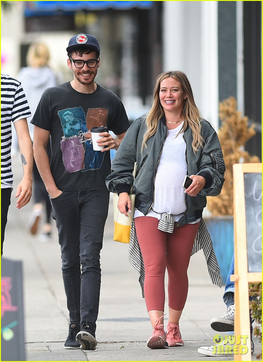 Pregnant Hilary Duff \u0026 Boyfriend Matthew Koma Head Out Together After  Lunch!: Photo 4157591 | Hilary Duff, Matthew Koma, Pregnant Celebrities  Photos | Just Jared: Entertainment News, image size:888x1222